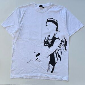 AA White Graphic T Shirt Blindfold Gun Horror Action Streetwear Size Men’s Large